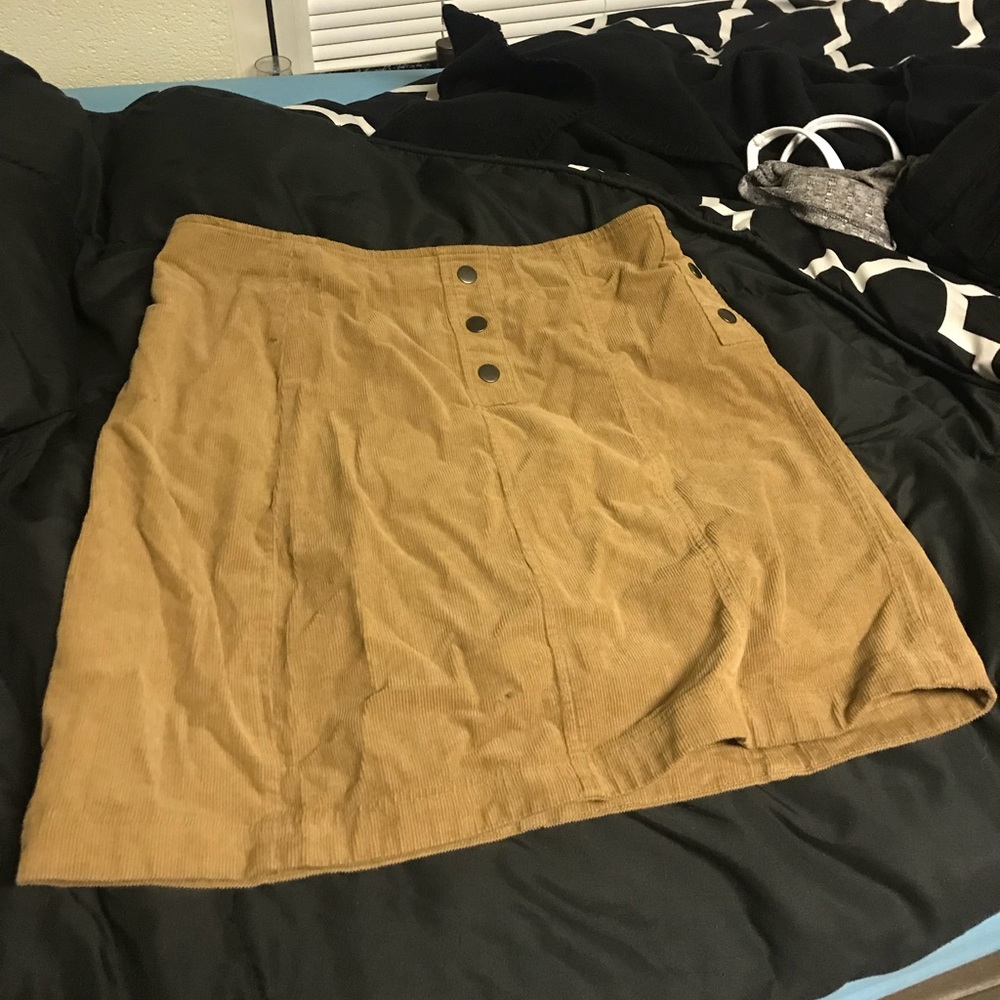 Hollister Skirt